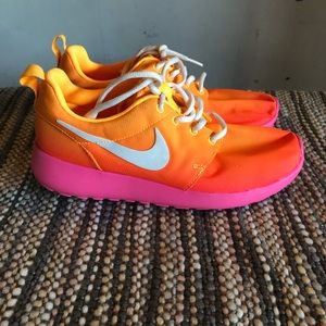 Nike Roshe one Run gradient